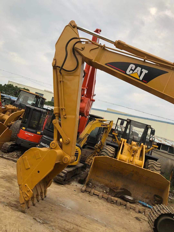 CATERPILLAR 320CL CAT 320 CL 320D 320BL 320GC - Crawler excavator: picture 4 CATERPILLAR 320CL CAT 320 CL 320D 320BL 320GC - Crawler excavator: picture 4