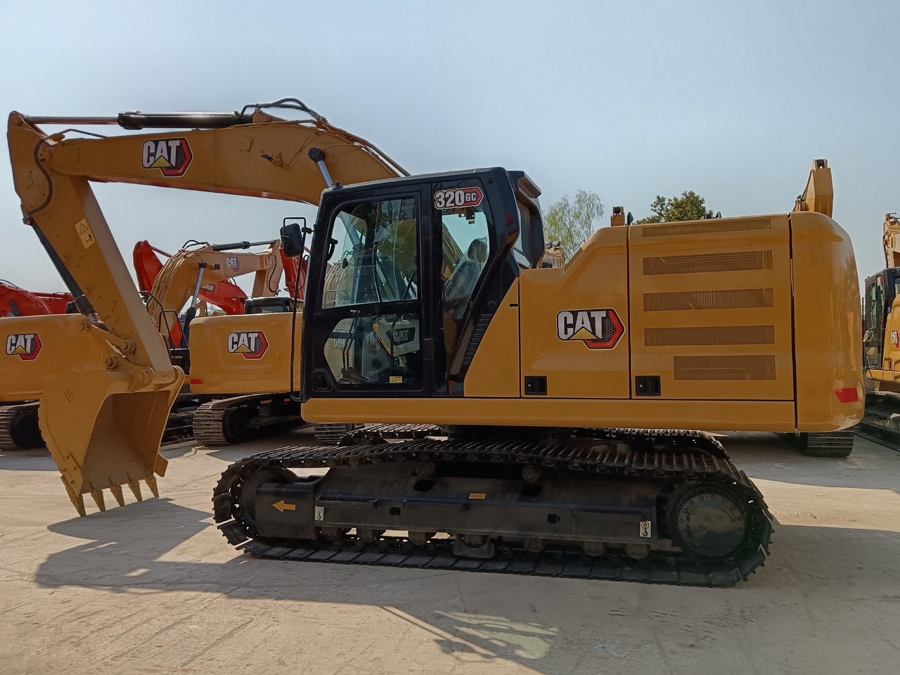 CATERPILLAR 320GC CAT 320 GC 323GC 330GC 336GC - Crawler excavator: picture 2 CATERPILLAR 320GC CAT 320 GC 323GC 330GC 336GC - Crawler excavator: picture 2