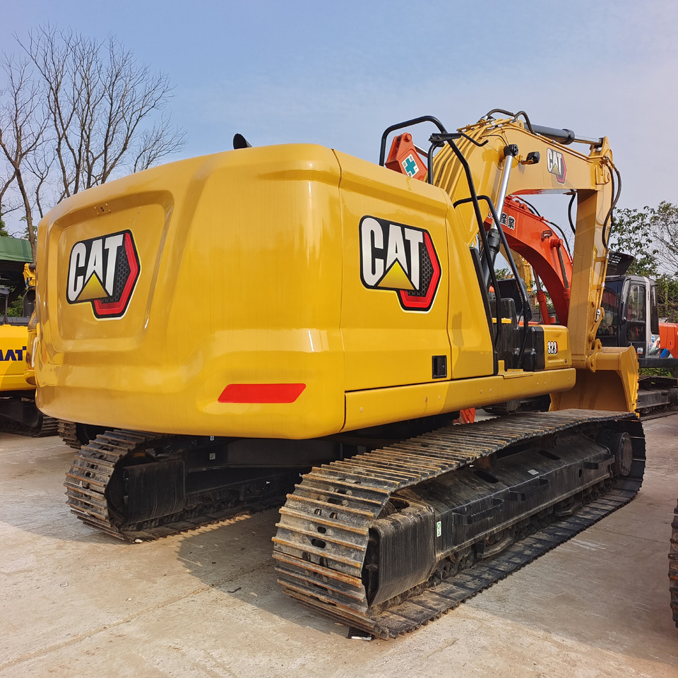 CATERPILLAR 323 CAT 323GC - Crawler excavator: picture 1 CATERPILLAR 323 CAT 323GC - Crawler excavator: picture 1