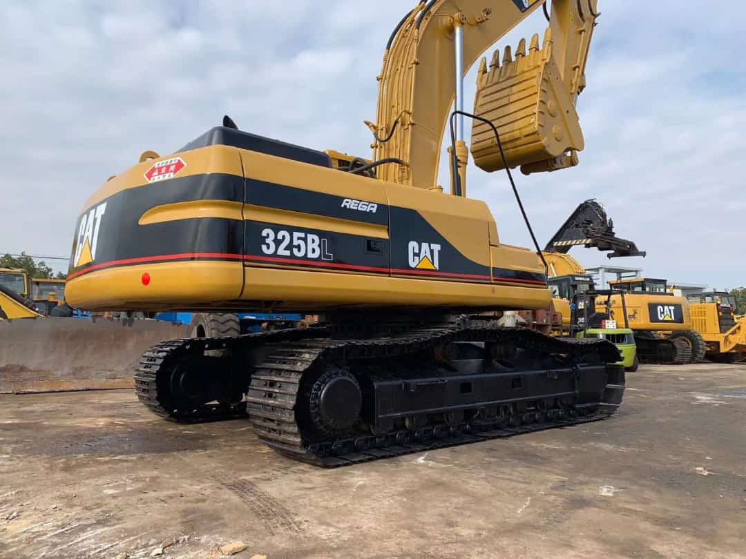 CATERPILLAR 325 BL CAT 325BL - Crawler excavator: picture 1 CATERPILLAR 325 BL CAT 325BL - Crawler excavator: picture 1