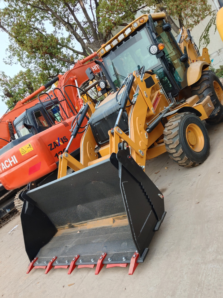 CATERPILLAR 420F CAT NEW - Backhoe loader: picture 3 CATERPILLAR 420F CAT NEW - Backhoe loader: picture 3