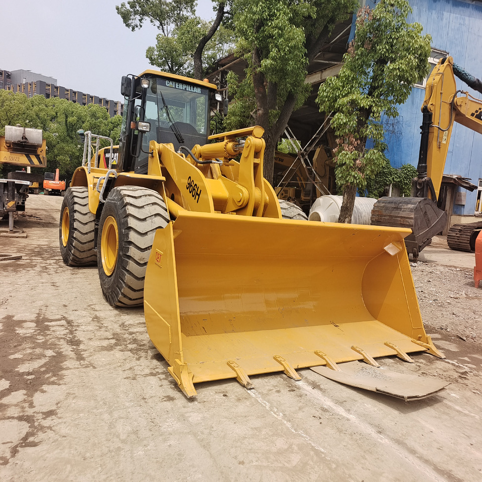 CATERPILLAR 966H - Wheel loader: picture 3 CATERPILLAR 966H - Wheel loader: picture 3