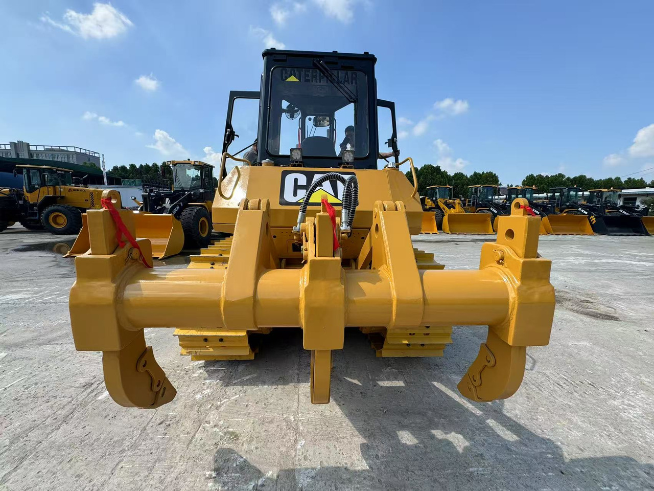 CATERPILLAR D6G CAT - Bulldozer: picture 1 CATERPILLAR D6G CAT - Bulldozer: picture 1