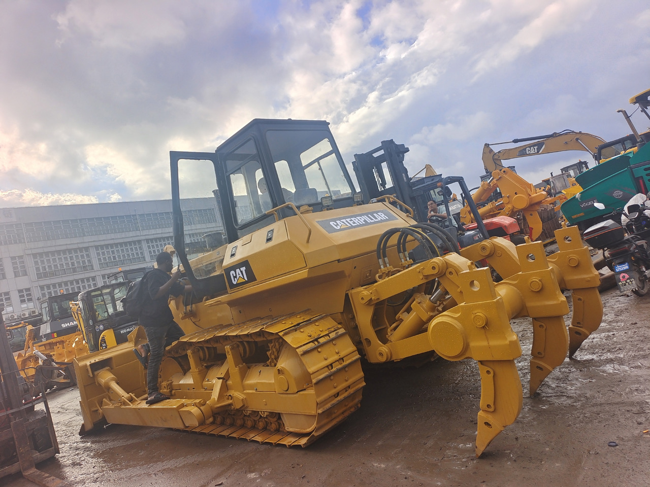 CATERPILLAR D7G CAT - Bulldozer: picture 3 CATERPILLAR D7G CAT - Bulldozer: picture 3