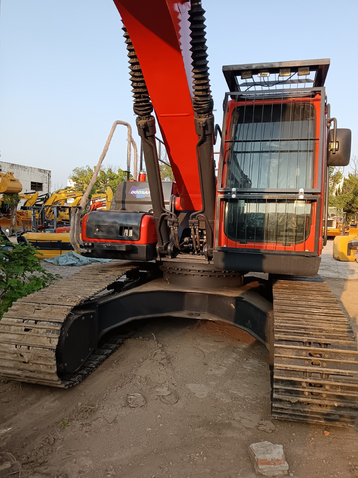 DOOSAN DX225LC-9C DX225LCA - Crawler excavator: picture 3 DOOSAN DX225LC-9C DX225LCA - Crawler excavator: picture 3