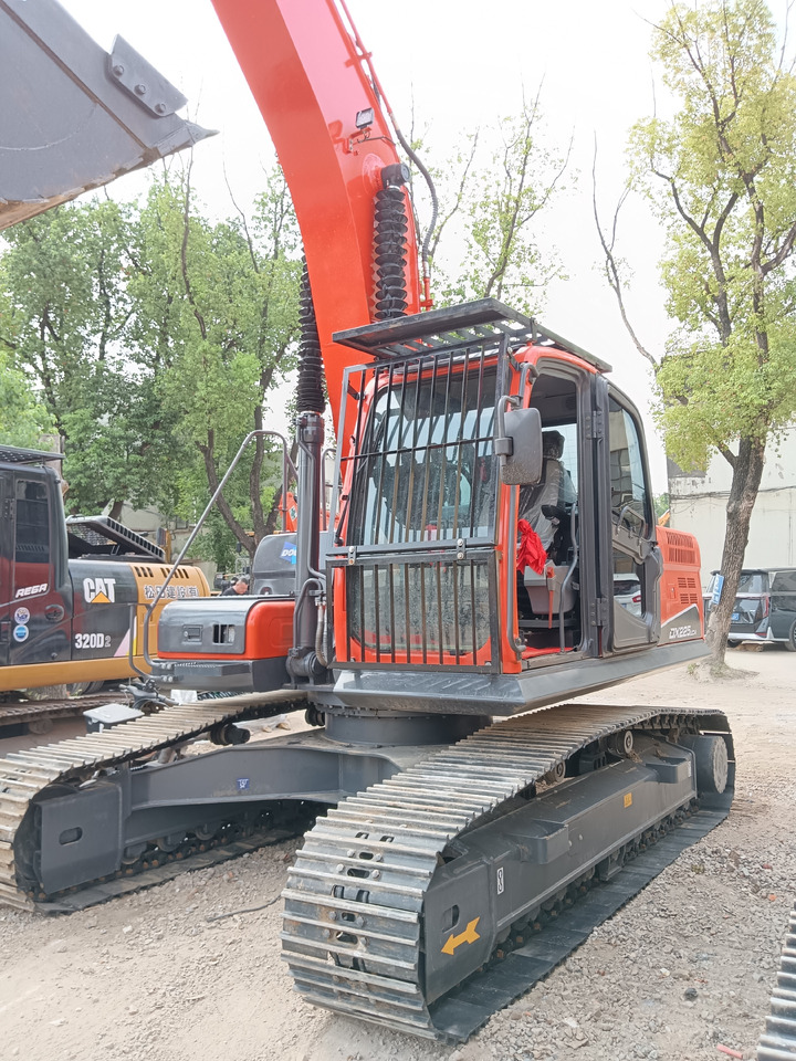 DOOSAN DX225LC-9C DX225LCA - Crawler excavator: picture 5 DOOSAN DX225LC-9C DX225LCA - Crawler excavator: picture 5