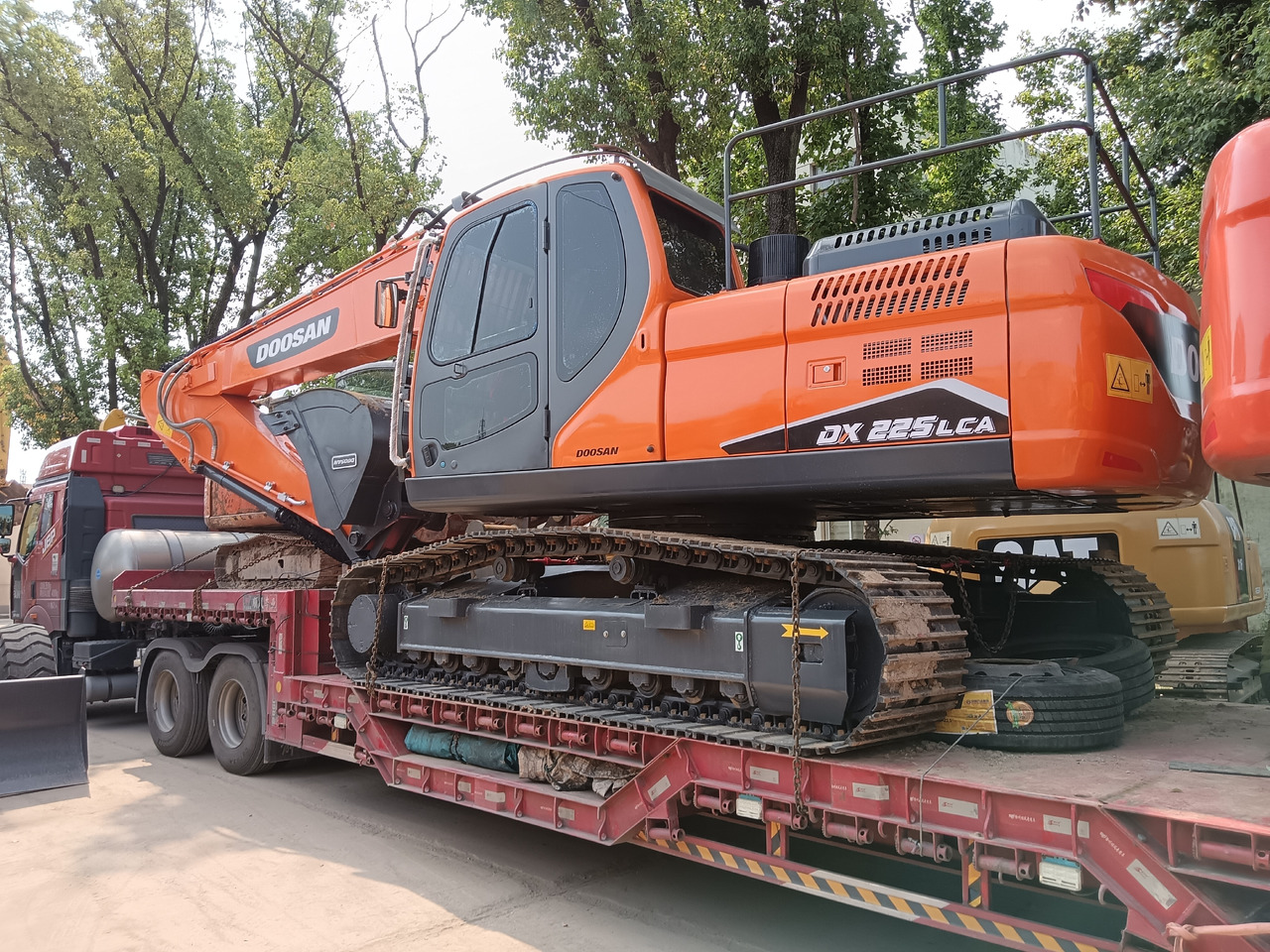 DOOSAN DX225LCA - Crawler excavator: picture 2 DOOSAN DX225LCA - Crawler excavator: picture 2