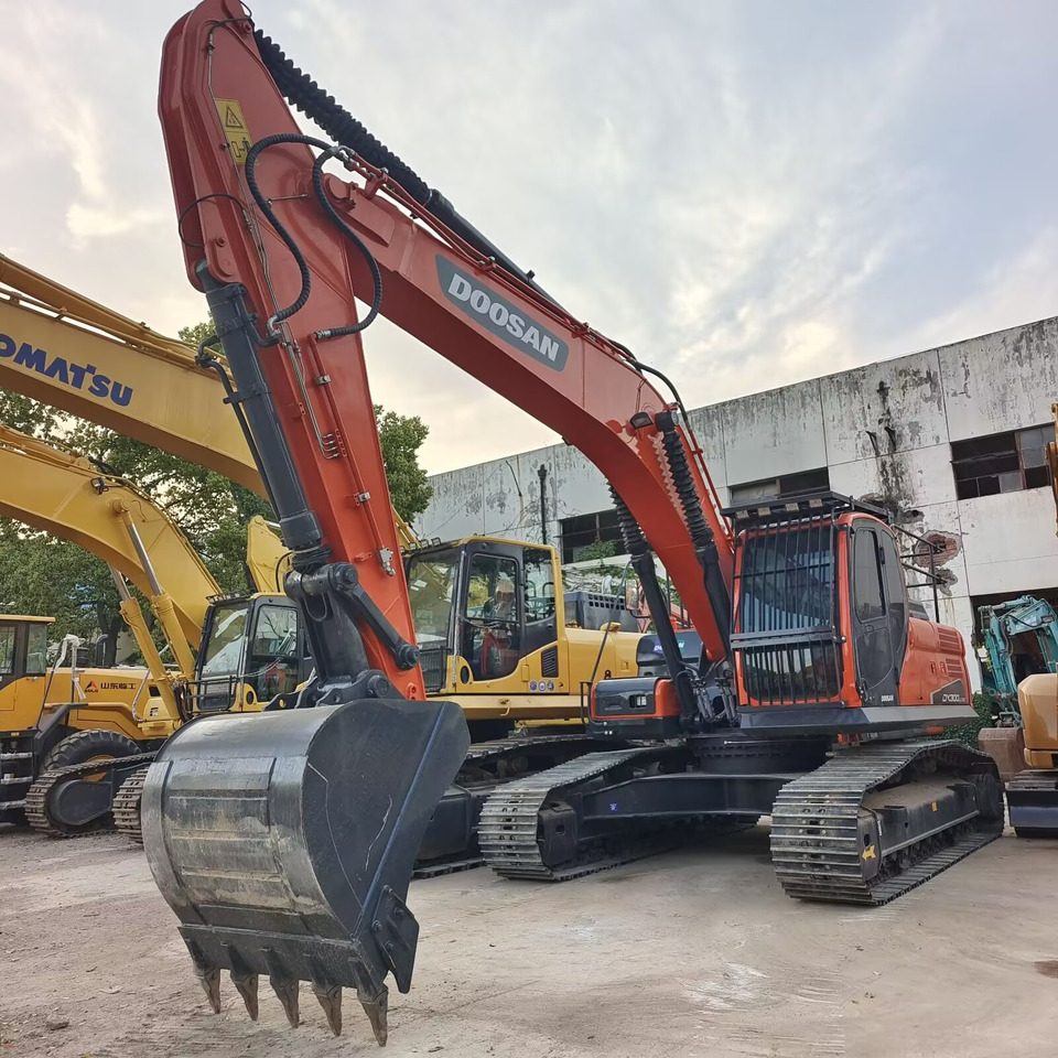 DOOSAN DX300 Doosan DX 300 LCA LC-9S LC-9C - Crawler excavator: picture 2 DOOSAN DX300 Doosan DX 300 LCA LC-9S LC-9C - Crawler excavator: picture 2