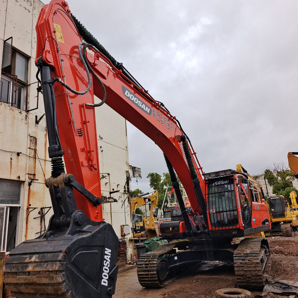 DOOSAN DX340 LCA - Crawler excavator: picture 3 DOOSAN DX340 LCA - Crawler excavator: picture 3