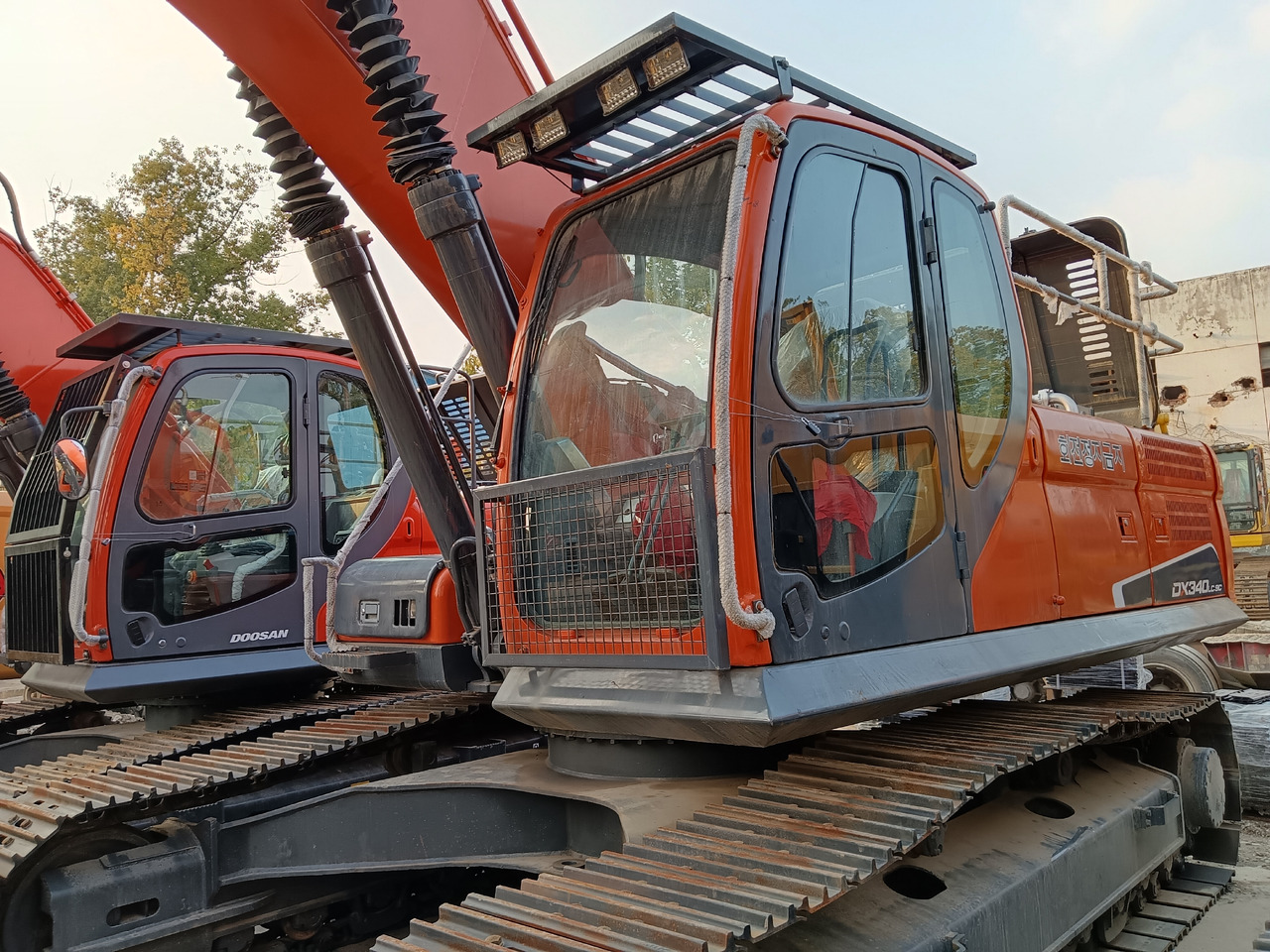 DOOSAN DX340LC - 9C DX340 LCA - Crawler excavator: picture 3 DOOSAN DX340LC - 9C DX340 LCA - Crawler excavator: picture 3