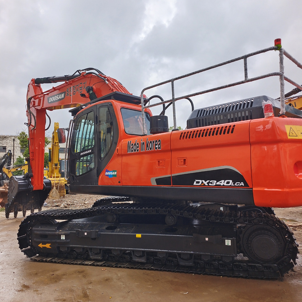 DOOSAN DX340LCA DX340LC-9C - Crawler excavator: picture 1 DOOSAN DX340LCA DX340LC-9C - Crawler excavator: picture 1