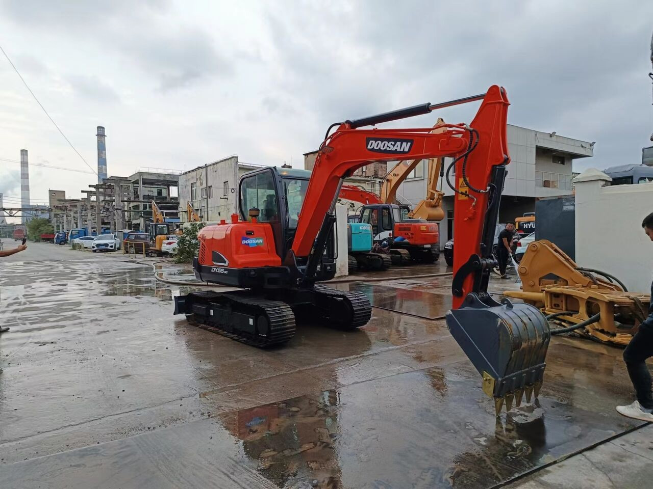 DOOSAN DX55 - 9C - Mini excavator: picture 2 DOOSAN DX55 - 9C - Mini excavator: picture 2