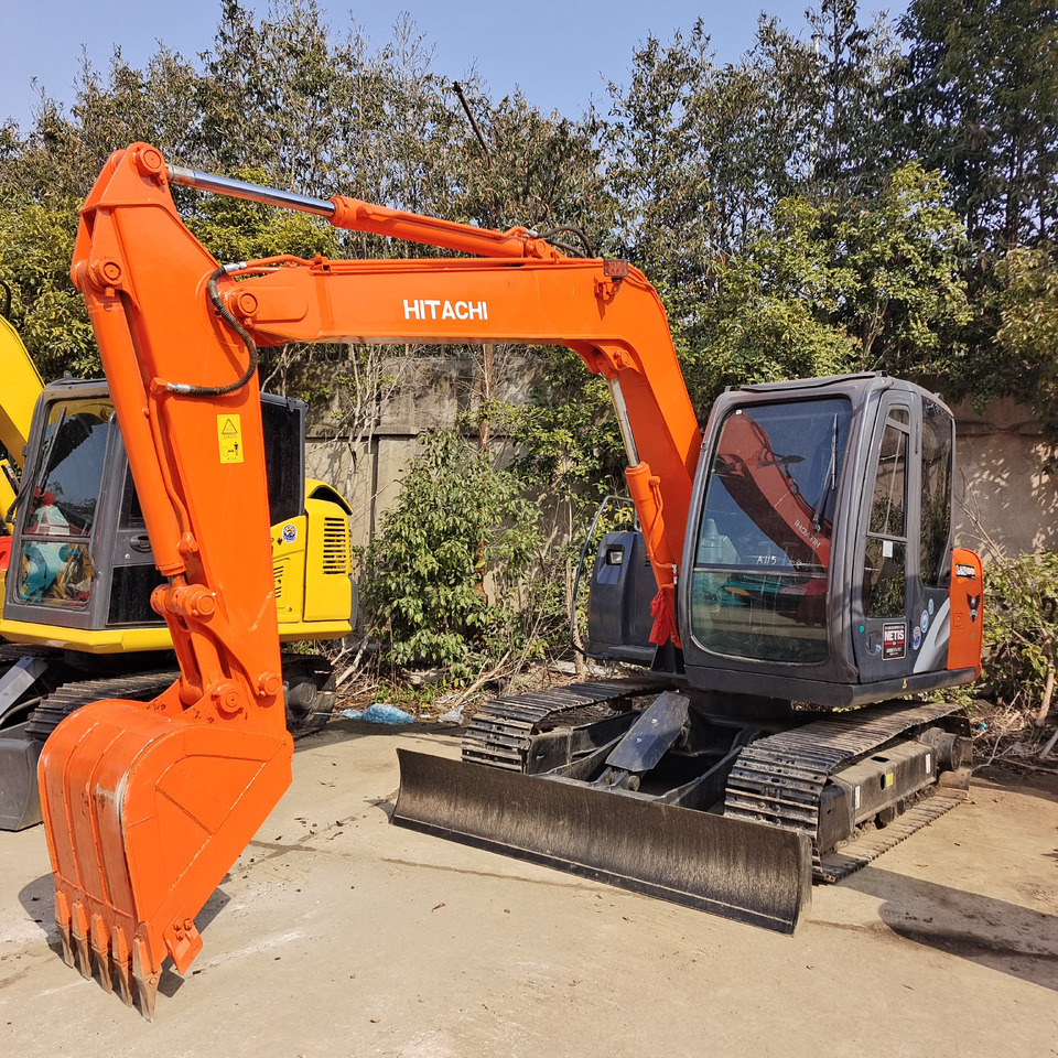 HITACHI ZAXIS 70 ZX70 - Mini excavator: picture 2 HITACHI ZAXIS 70 ZX70 - Mini excavator: picture 2