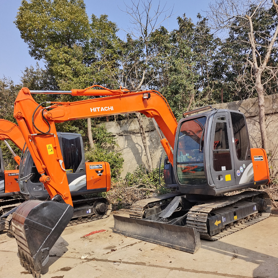 HITACHI ZX500LCD-1 - 26 m demolition for sale, Crawler
