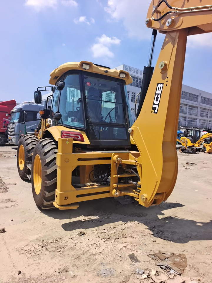 JCB 4CX 4*4 DRIVE JCB 3CX 5CX NEW - Backhoe loader: picture 4 JCB 4CX 4*4 DRIVE JCB 3CX 5CX NEW - Backhoe loader: picture 4