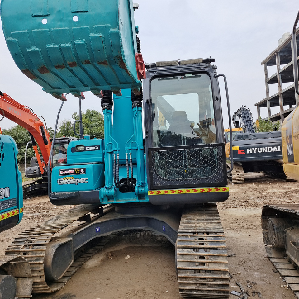 KOBELCO SK 140 - Crawler excavator: picture 3 KOBELCO SK 140 - Crawler excavator: picture 3