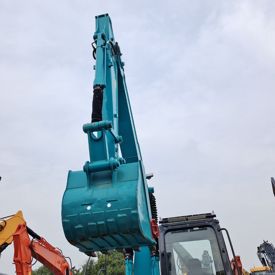 KOBELCO SK120 - Crawler excavator: picture 3 KOBELCO SK120 - Crawler excavator: picture 3