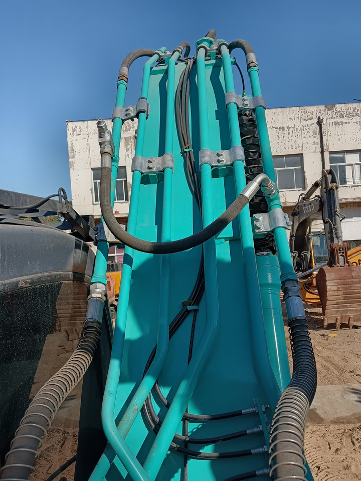KOBELCO SK200-8 SK 210LC - Crawler excavator: picture 2 KOBELCO SK200-8 SK 210LC - Crawler excavator: picture 2