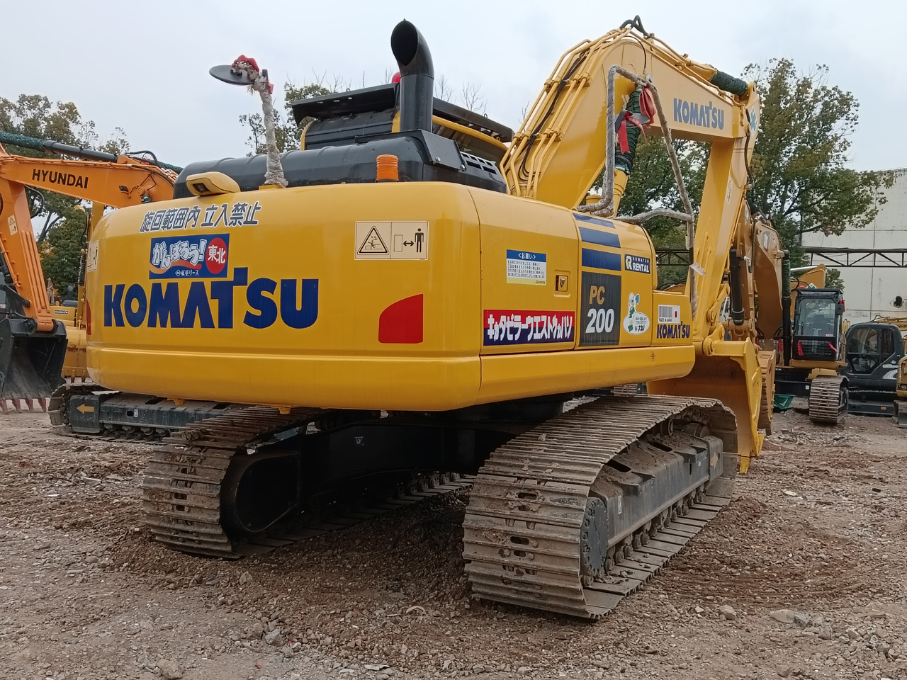 KOMATSU PC200-8 N1 - Crawler excavator: picture 4 KOMATSU PC200-8 N1 - Crawler excavator: picture 4