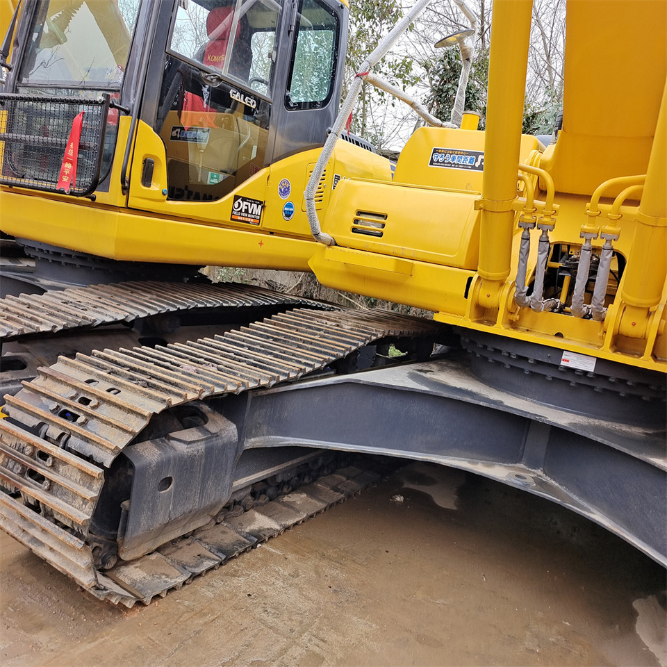 KOMATSU PC210LC-8 PC 210 LC - 8 - Crawler excavator: picture 3 KOMATSU PC210LC-8 PC 210 LC - 8 - Crawler excavator: picture 3