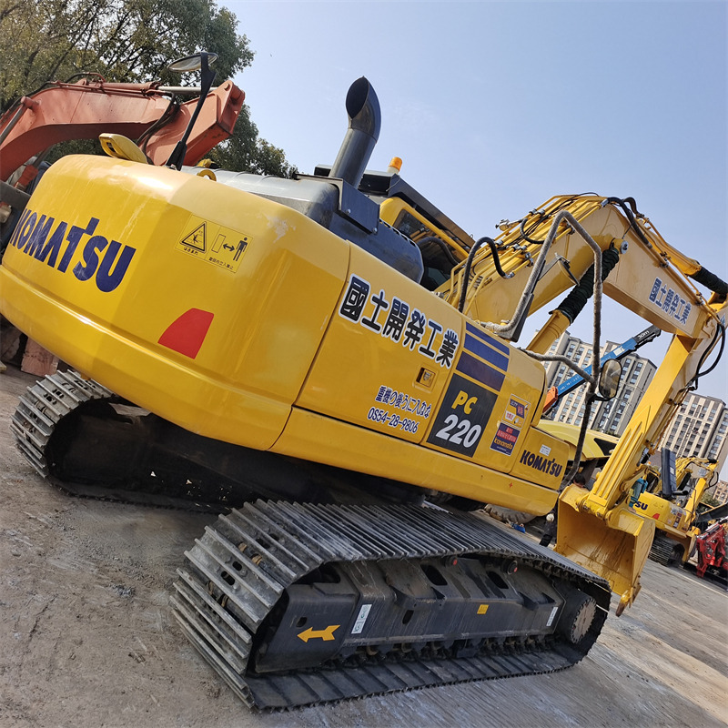 KOMATSU PC220 PC 220 - 8 PC 220-8 22 TON EXCAVATOR DIGGER - Crawler excavator: picture 3 KOMATSU PC220 PC 220 - 8 PC 220-8 22 TON EXCAVATOR DIGGER - Crawler excavator: picture 3