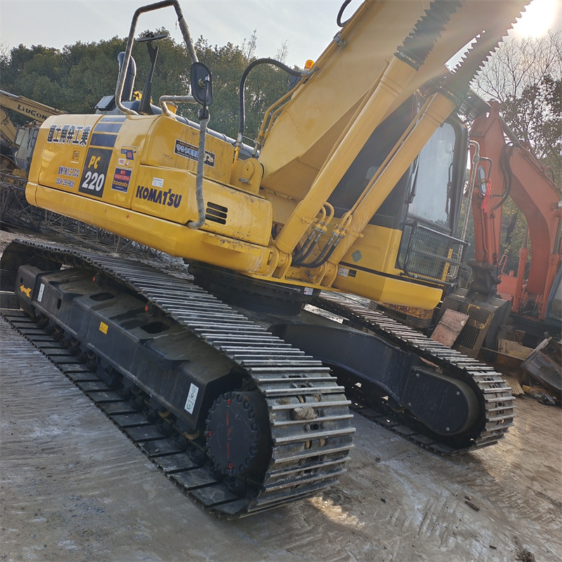 KOMATSU PC220 PC 220 - 8 PC 220-8 22 TON EXCAVATOR DIGGER - Crawler excavator: picture 4 KOMATSU PC220 PC 220 - 8 PC 220-8 22 TON EXCAVATOR DIGGER - Crawler excavator: picture 4