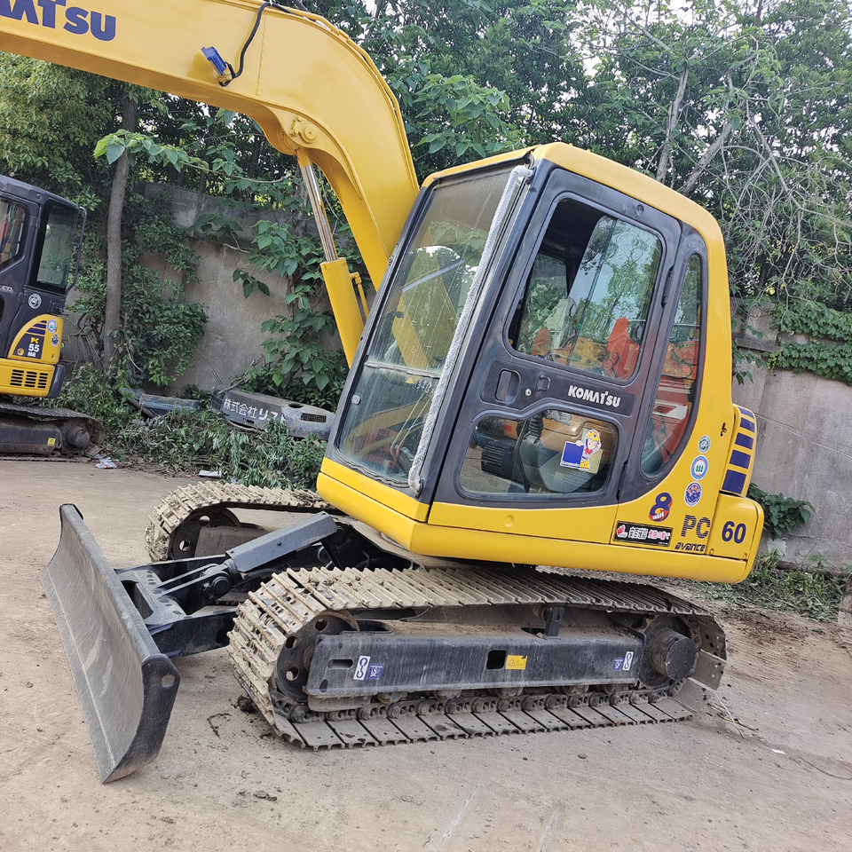 KOMATSU PC60 - Mini excavator: picture 5 KOMATSU PC60 - Mini excavator: picture 5