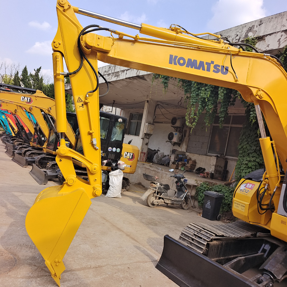 KOMATSU PC78US - Mini excavator: picture 4 KOMATSU PC78US - Mini excavator: picture 4