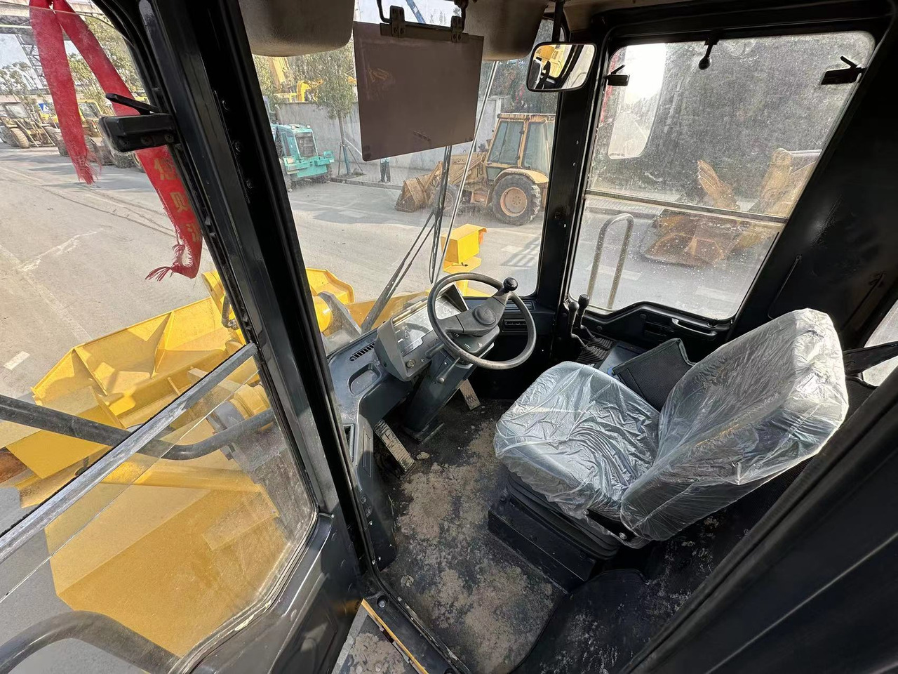 KOMATSU WA380 Komatsu WA 380-3 - Wheel loader: picture 3 KOMATSU WA380 Komatsu WA 380-3 - Wheel loader: picture 3