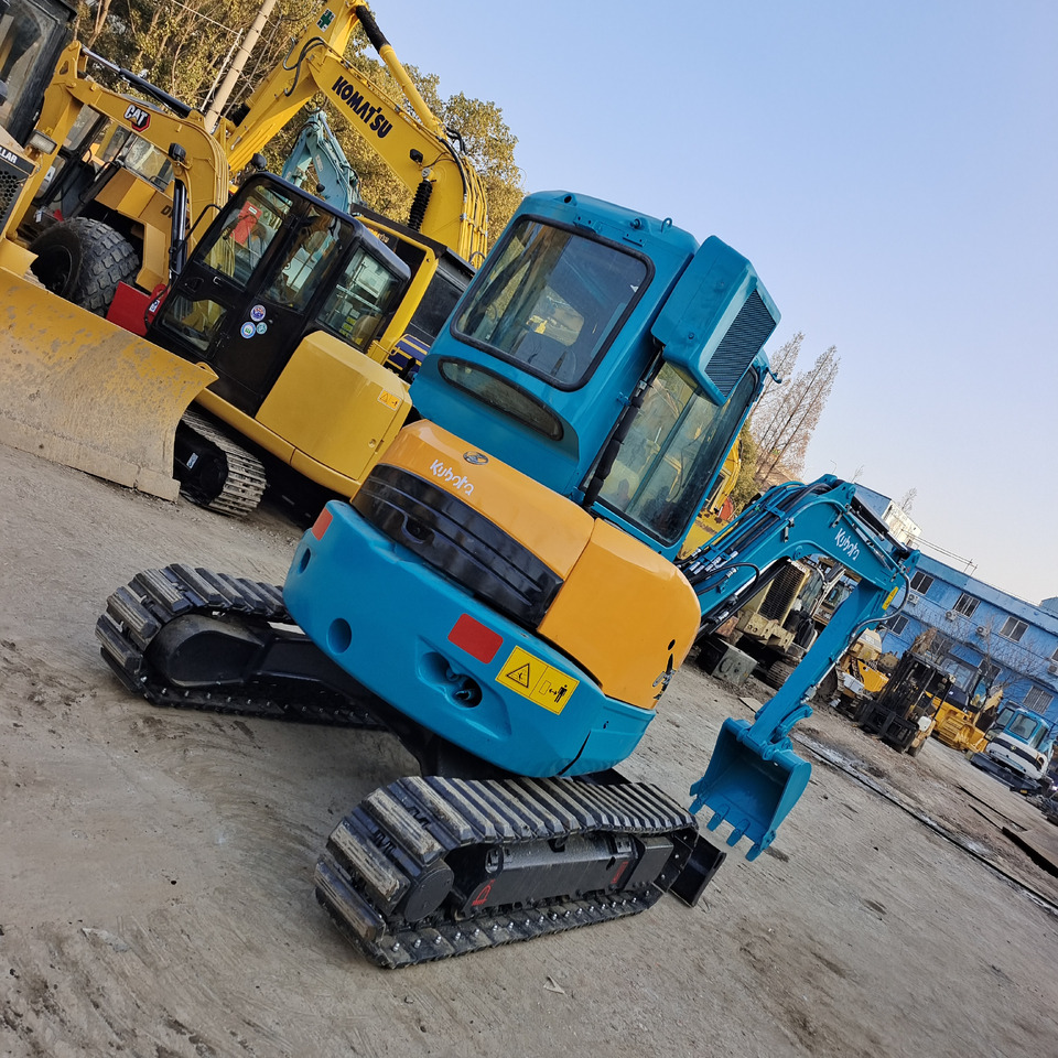 KUBOTA U 35 - Mini excavator: picture 1 KUBOTA U 35 - Mini excavator: picture 1