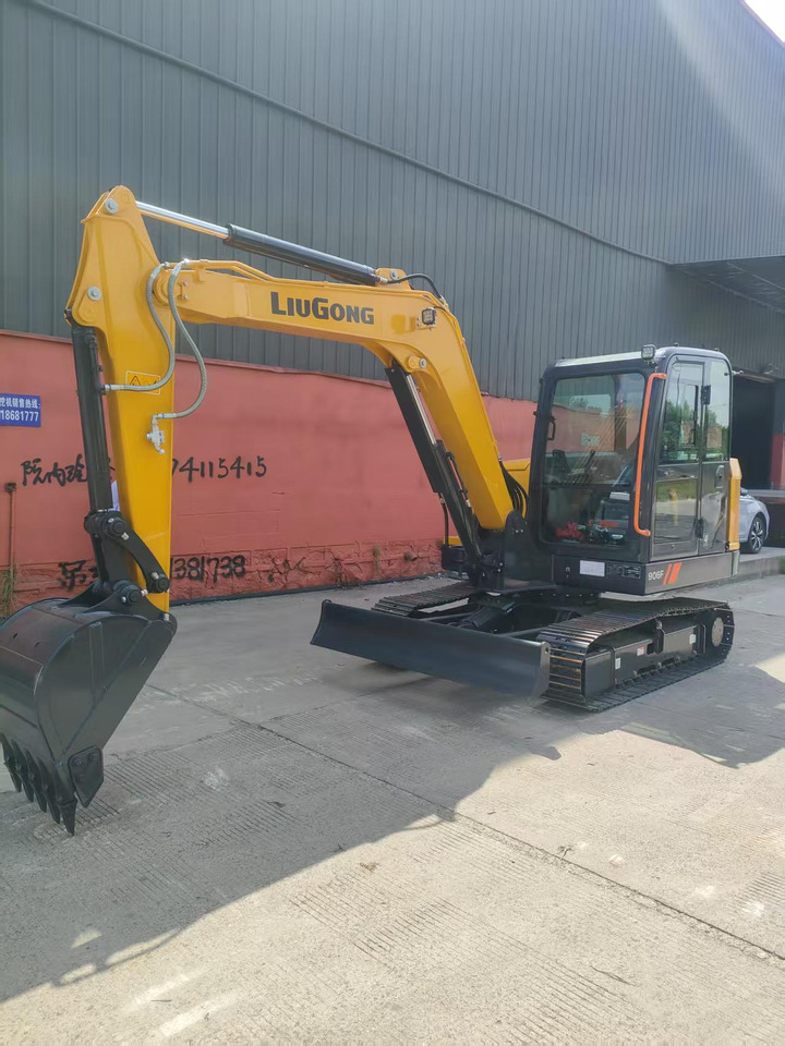 LIUGONG 906FG4 6 TON DIGGER BRAND NEW - Mini excavator: picture 3 LIUGONG 906FG4 6 TON DIGGER BRAND NEW - Mini excavator: picture 3