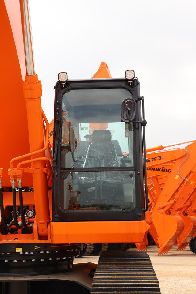 LONKING LG6306F G4 33 TON BRAND NEW - Crawler excavator: picture 3 LONKING LG6306F G4 33 TON BRAND NEW - Crawler excavator: picture 3