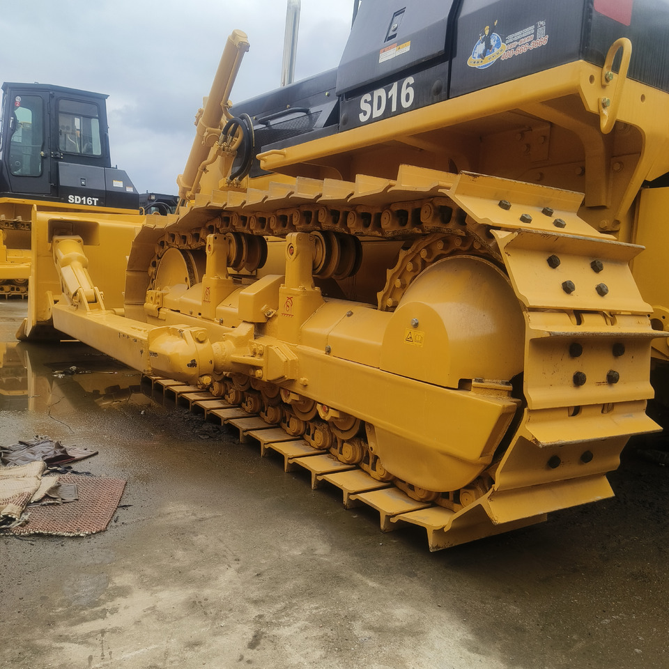 SHANTUI SD 16 WITH RIPPER - Bulldozer: picture 2 SHANTUI SD 16 WITH RIPPER - Bulldozer: picture 2