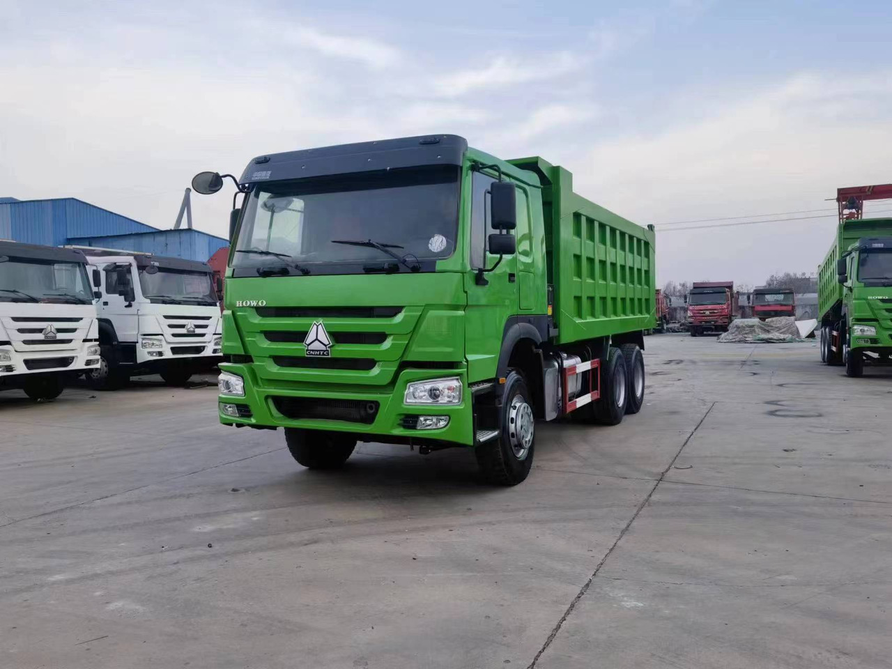 SINOTRUK HOWO 371 375 380 400 420 6*4 DUMP TRUCK - Tipper: picture 1 SINOTRUK HOWO 371 375 380 400 420 6*4 DUMP TRUCK - Tipper: picture 1