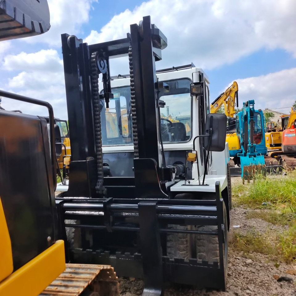 TCM FD100 10 TON - Forklift: picture 3 TCM FD100 10 TON - Forklift: picture 3