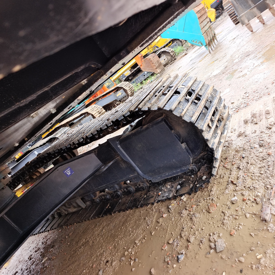 VOLVO EC210D - Crawler excavator: picture 3 VOLVO EC210D - Crawler excavator: picture 3