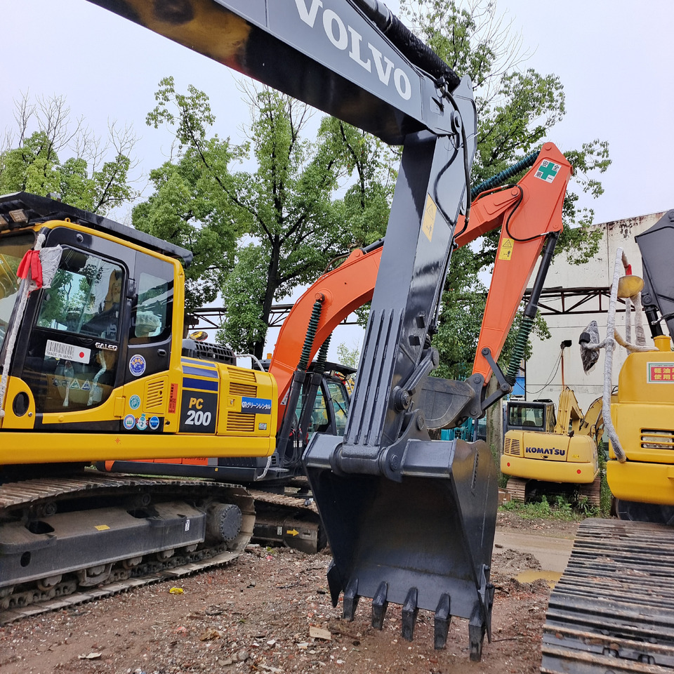 VOLVO EC210D - Crawler excavator: picture 5 VOLVO EC210D - Crawler excavator: picture 5