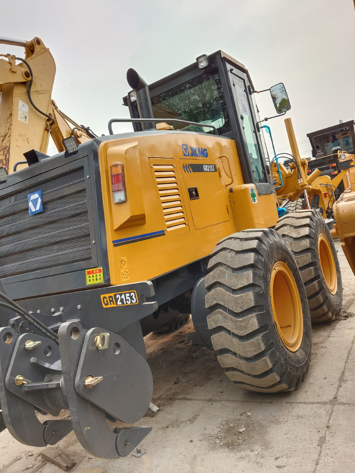XCMG GR 2153 - Grader: picture 2 XCMG GR 2153 - Grader: picture 2