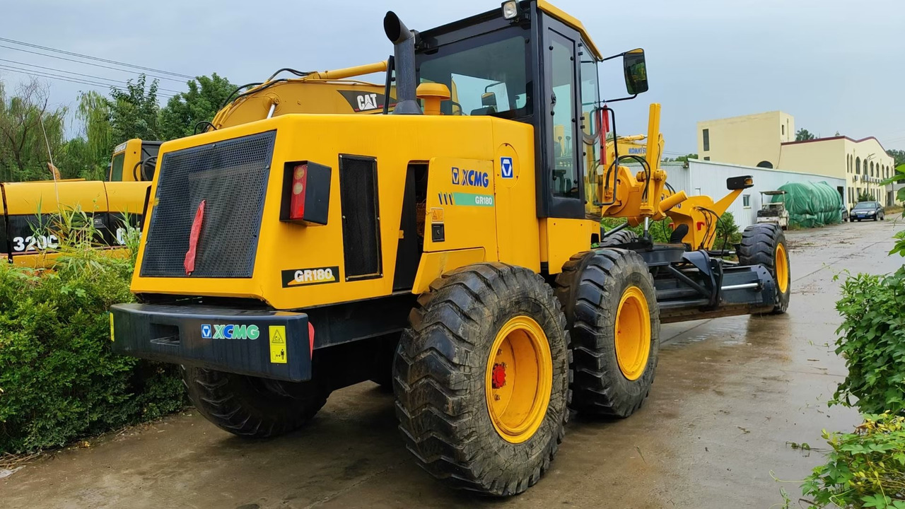 XCMG GR180 - Grader: picture 5 XCMG GR180 - Grader: picture 5