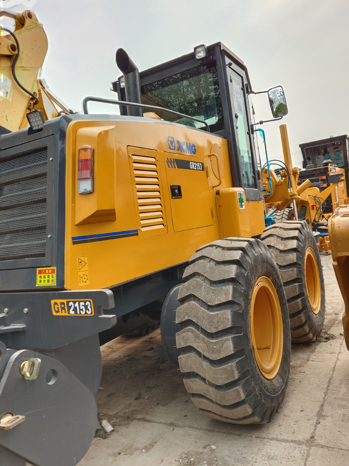 XCMG GR2153 - Grader: picture 1 XCMG GR2153 - Grader: picture 1
