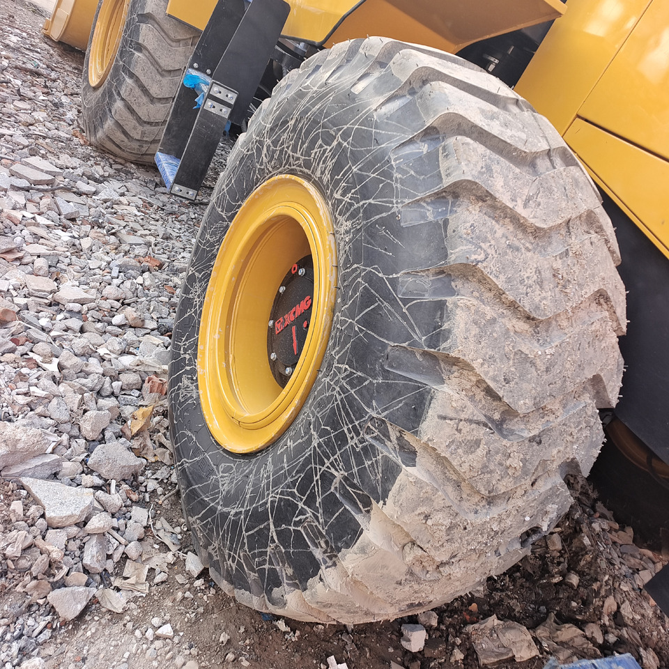 XCMG LW500KV - Wheel loader: picture 2 XCMG LW500KV - Wheel loader: picture 2