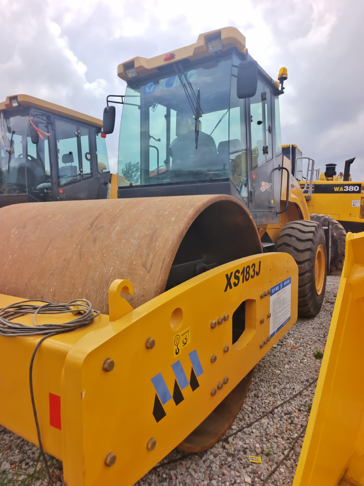 XCMG XS 183J - Road roller: picture 1 XCMG XS 183J - Road roller: picture 1