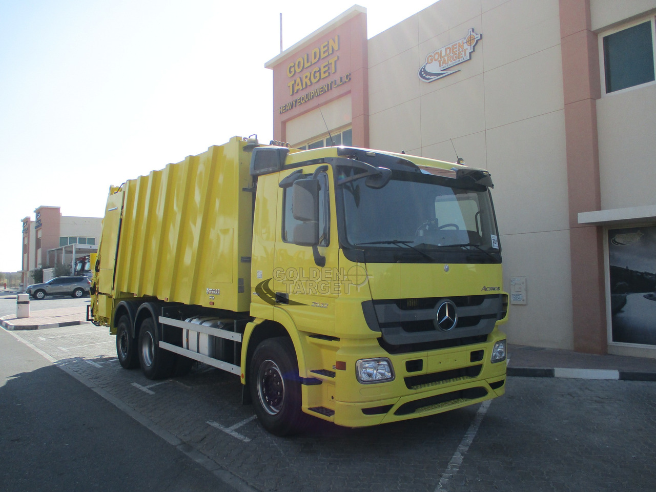 Mercedes Actros 2532 6×2 Garbage Truck - Garbage truck: picture 1 Mercedes Actros 2532 6×2 Garbage Truck - Garbage truck: picture 1