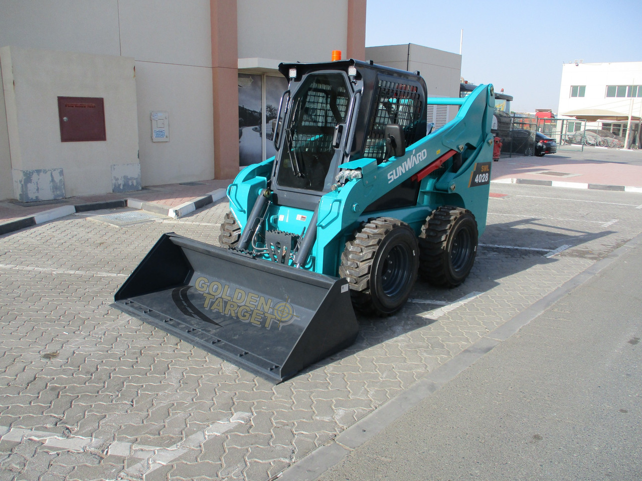 SUNWARD SWL4028 Skid Steer Loader - Skid steer loader: picture 2 SUNWARD SWL4028 Skid Steer Loader - Skid steer loader: picture 2