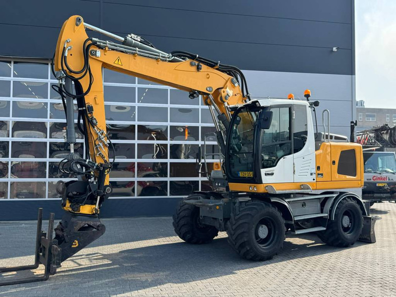 Liebherr A 914 Litronic - Wheel excavator: picture 1 Liebherr A 914 Litronic - Wheel excavator: picture 1