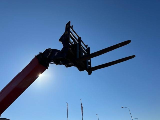 Manitou MT 1440 - Telescopic handler: picture 5 Manitou MT 1440 - Telescopic handler: picture 5