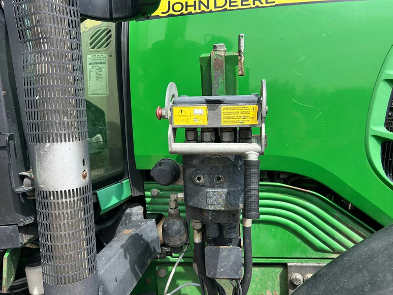 John Deere JD 7530 Premium AP Autopower Trekker - Farm tractor: picture 4 John Deere JD 7530 Premium AP Autopower Trekker - Farm tractor: picture 4