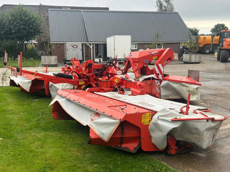 Kuhn FC 883 FF& Fc 313 F-FF Triple maaier - Mower: picture 2 Kuhn FC 883 FF& Fc 313 F-FF Triple maaier - Mower: picture 2