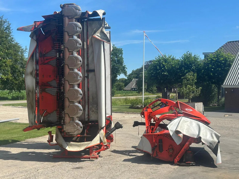 Kuhn FC 9530 D-FF Kuhn FC3125DF-FF triple maaier combi vlindermaaier - Mower: picture 3 Kuhn FC 9530 D-FF Kuhn FC3125DF-FF triple maaier combi vlindermaaier - Mower: picture 3