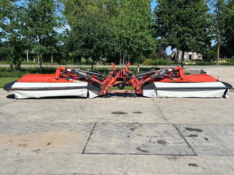 Kuhn FC 9530 D Lift control Kneuzer triple maaier - Mower: picture 1 Kuhn FC 9530 D Lift control Kneuzer triple maaier - Mower: picture 1